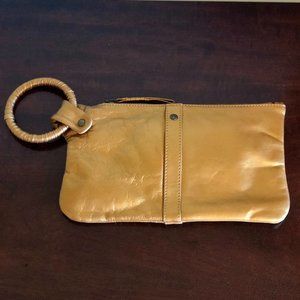 Latico gold-toned leather wristlet/wallet in great condition